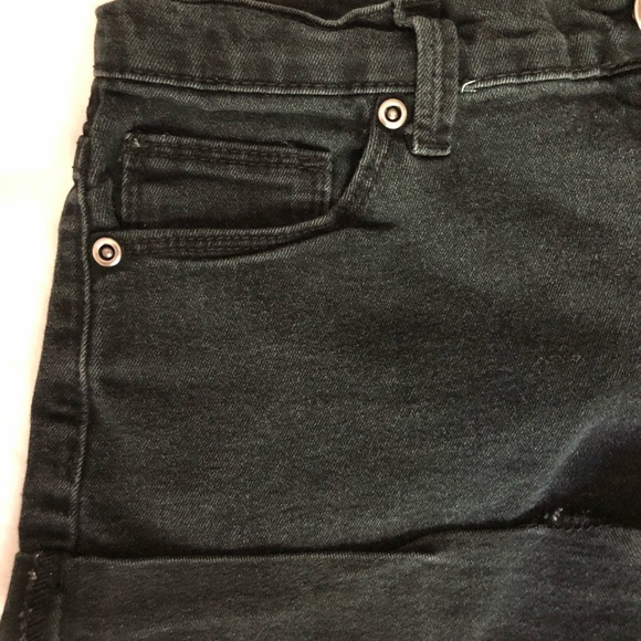 Forever 21 black shorts - Picture 3 of 7